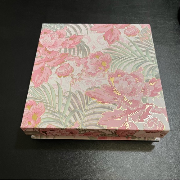 floral jewelry/organization box - Picture 2 of 4